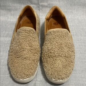 UGG Women's Fuzzy Tan Slip-On Loafers